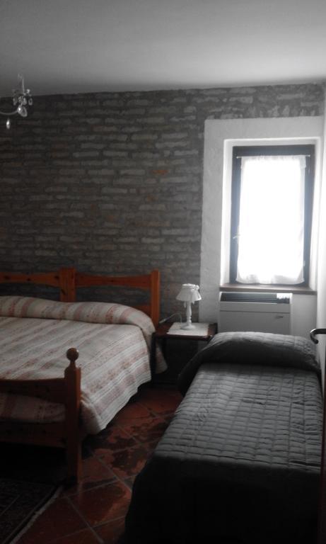 Casa Ramonda Neive Quarto foto