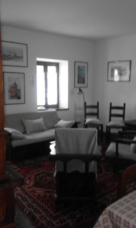 Casa Ramonda Neive Quarto foto
