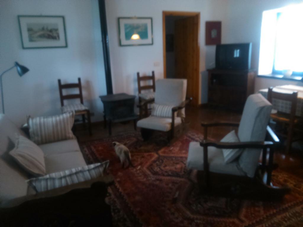 Casa Ramonda Neive Quarto foto